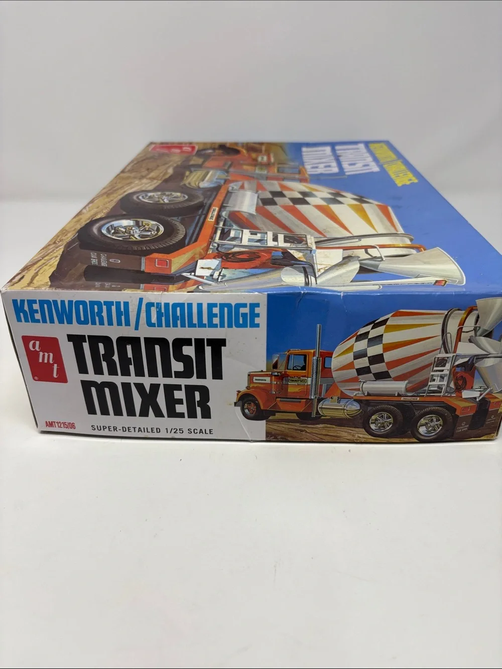 AMT super detailed 1/25 scale amt1215/06 Transit Mixer Toy Truck